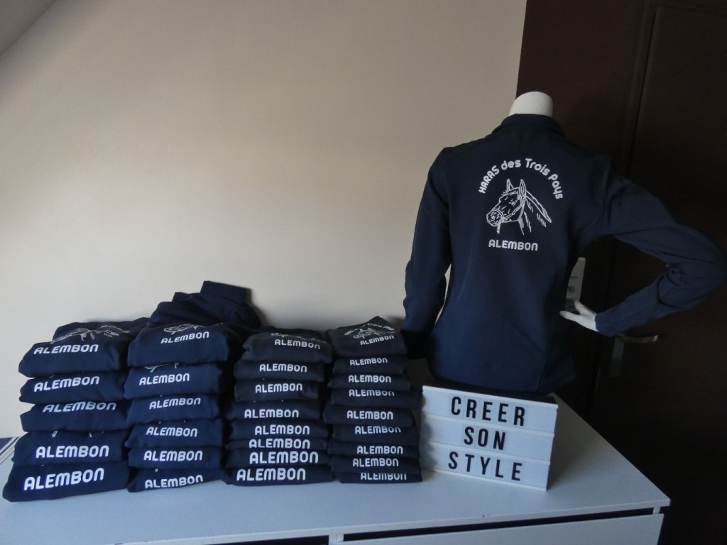 Flocage sur 29 vêtements fournis par le client (veste et sweat) pour l'association sportive 'Haras des trois pays' d'Alembon