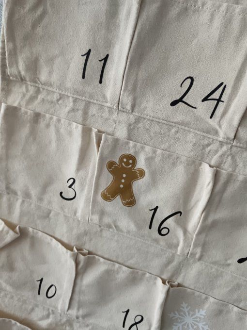 Calendrier de l'avent à suspendre "calendrier de l'avent de..." 
