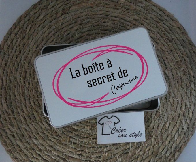 Boite métallique "la boîte à secret de..."