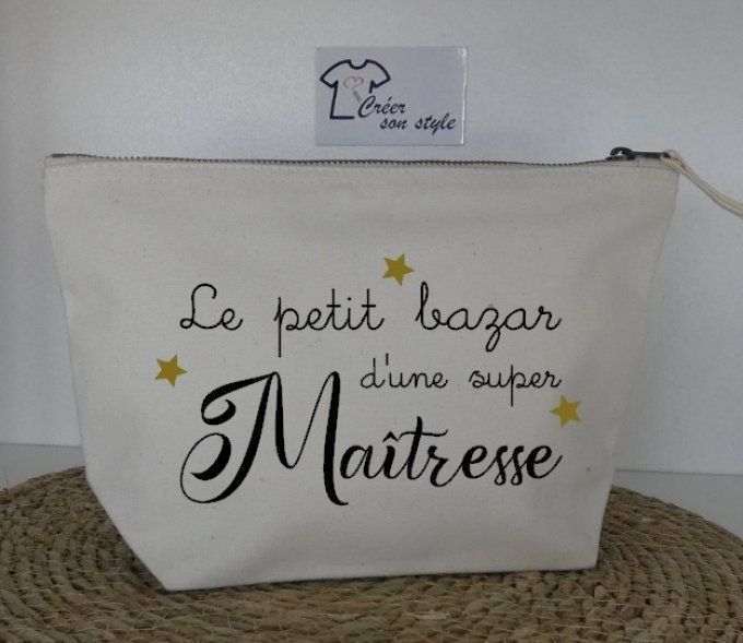 Pochette "le petit bazar d'une super maîtresse"