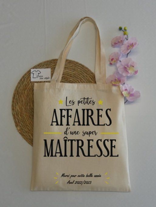 Pochette Les petites affaires d'une Super Marraine