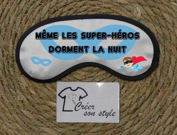 Masque de nuit "même les super-héros dorment la nuit" bleu