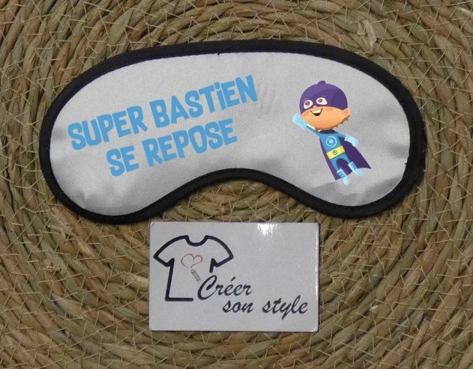 Masque de nuit "super-héros se repose - modèle garçon 1"