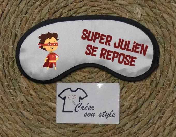 Masque de nuit "super-héros se repose - modèle garçon 2"