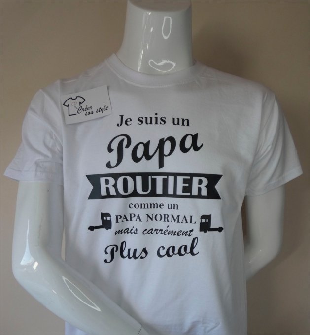 tee shirt homme "Je suis un papa routier comme un papa normal mais carrément plus cool"