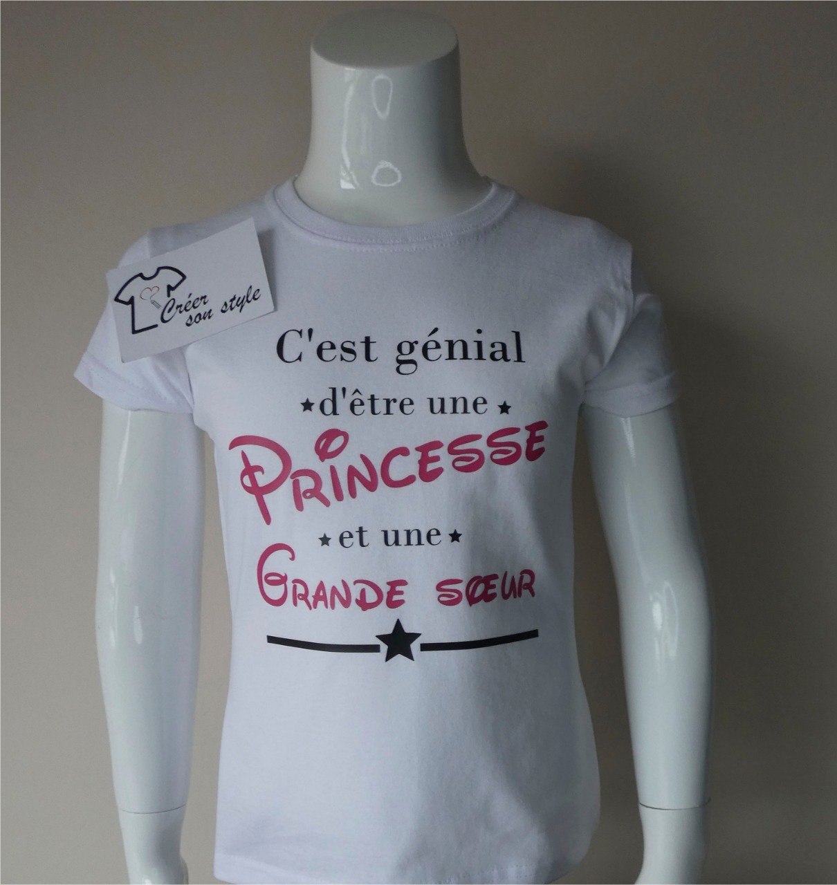 tee shirt "c'est génial d'être une princesse et une grande soeur" - 