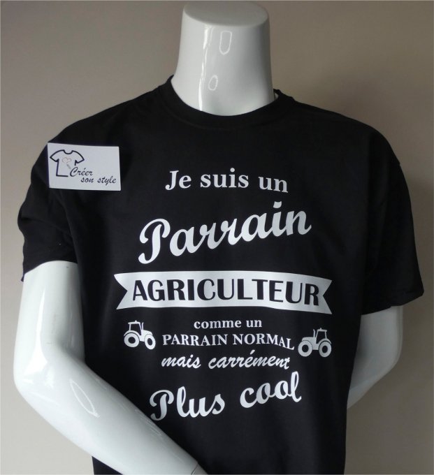 tee shirt homme "je suis un parrain agriculteur comme un parrain normal mais carrément plus cool"