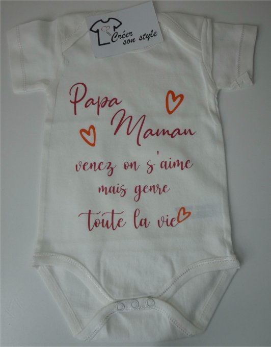 Body "papa, maman venez on s'aime mais genre toute la vie"