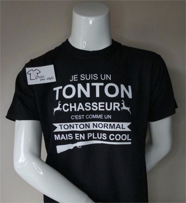 tee shirt homme "je suis un tonton chasseur c'est comme un tonton normal mais en plus cool"