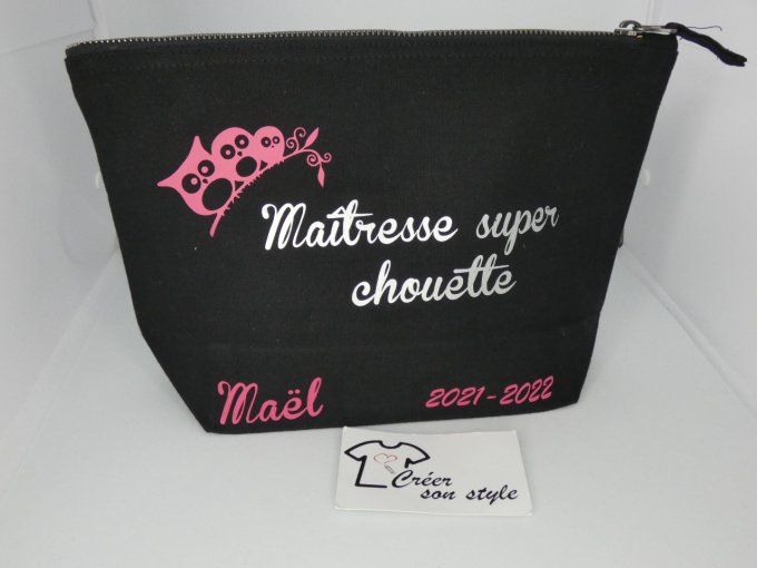 pochette "Maîtresse super chouette"