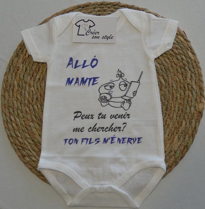 Body "Allo mamie, peux tu venir me chercher, ton fils m'énerve" (bébé fille)