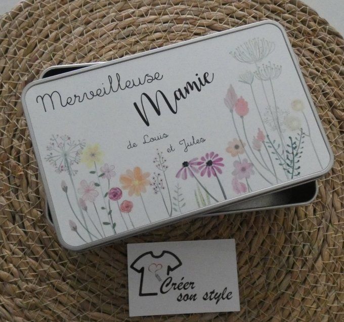 Boite métallique "merveilleuse mamie de ..."