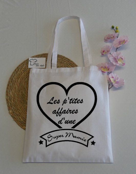 sac "les p'tites affaires d'une super mamie"