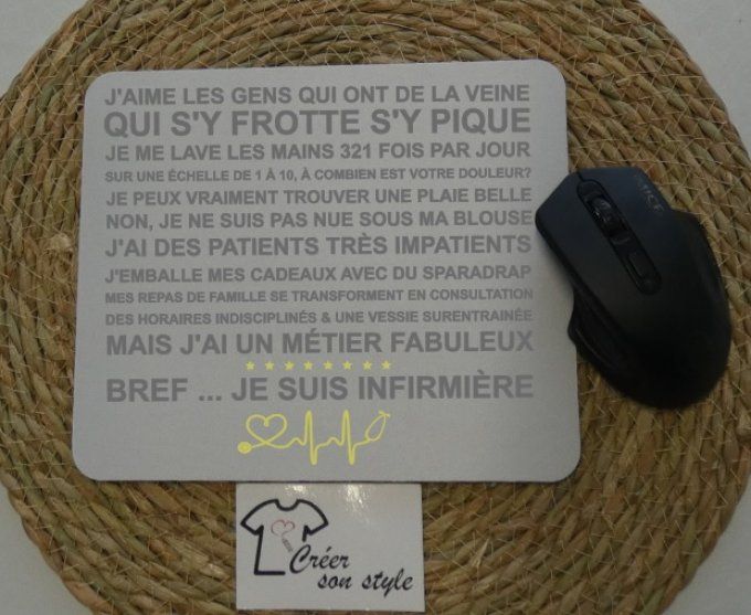 Tapis de souris "bref ... je suis infirmière"